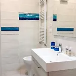 Cozy 2br For 6 Guests Near Metro, Piazza Vittorio Roma