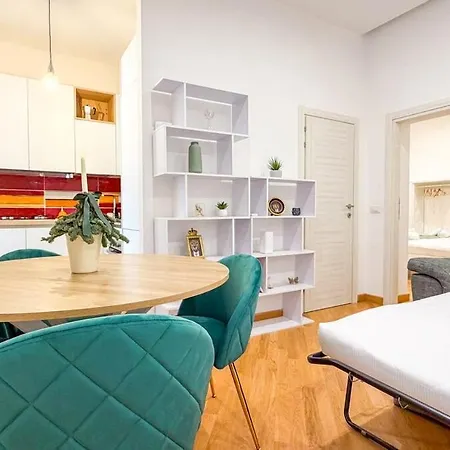 Apartamento Cozy 2br For 6 Guests Near Metro, Piazza Vittorio
